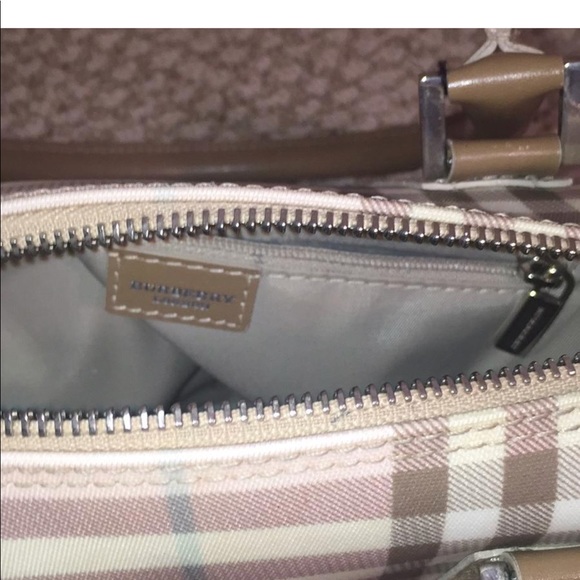 Burberry handbag - Picture 4 of 5